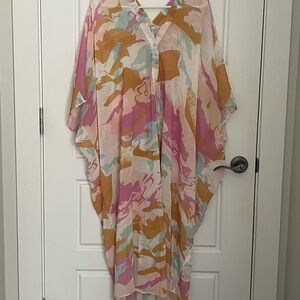 JODIFL Pastel Abstract Caftan with buttons